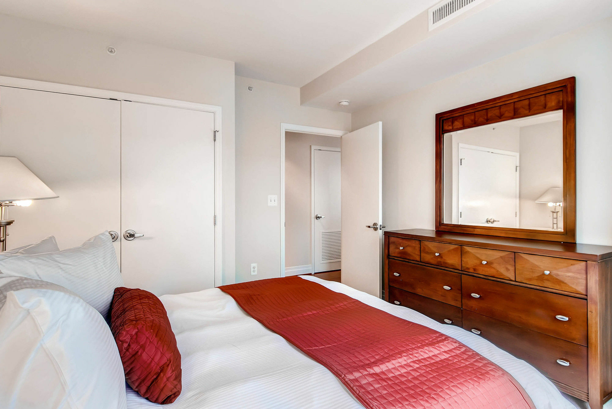 Global Luxury Suites At Foggy Bottom วอชิงตัน ภายนอก รูปภาพ